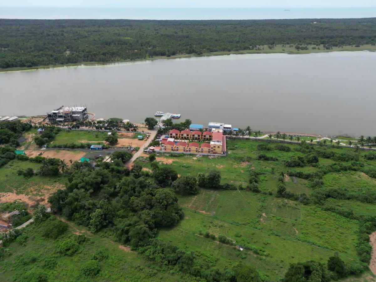 Tampara Resort Chatrapur Экстерьер фото